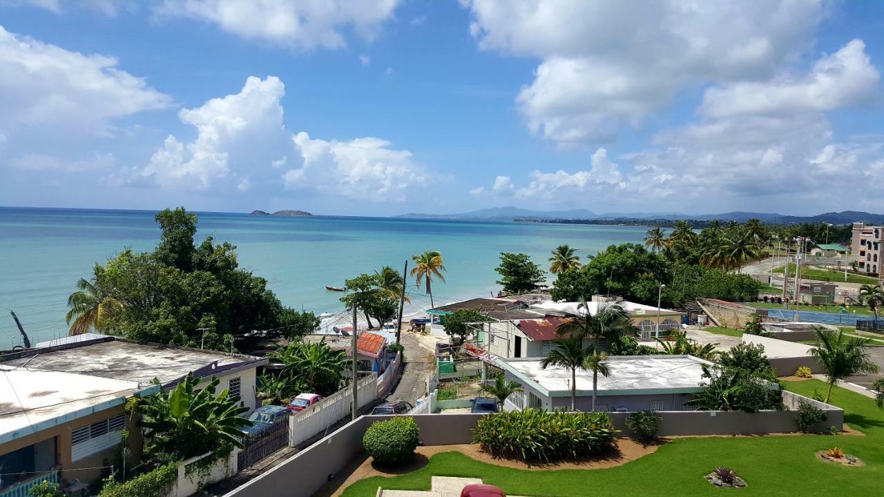 Fully Air-Conditioned Beach Front Penthouse Apartment Naguabo Buitenkant foto
